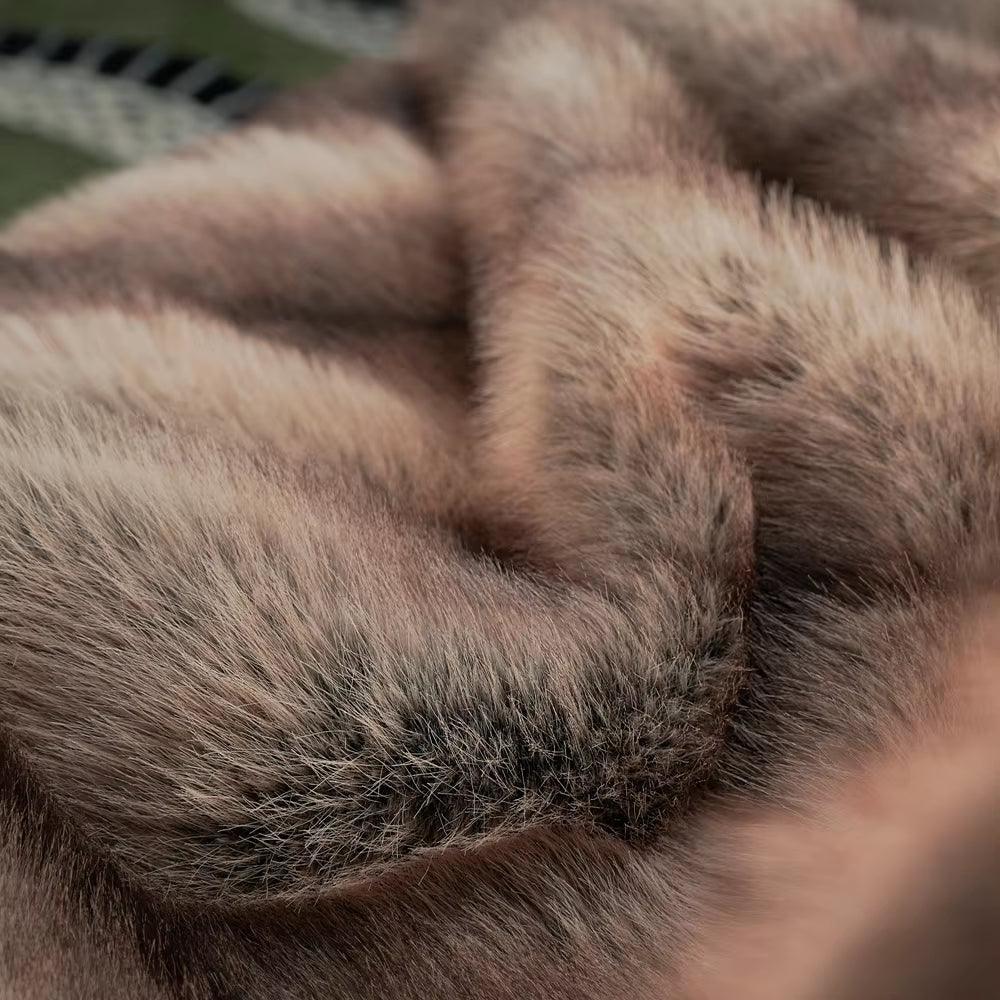 High-End Faux Fur Blanket - Elegant Plaid Design for Beds and Sofas, Ideal for Home Decoration and Comfort - Fly It Try It